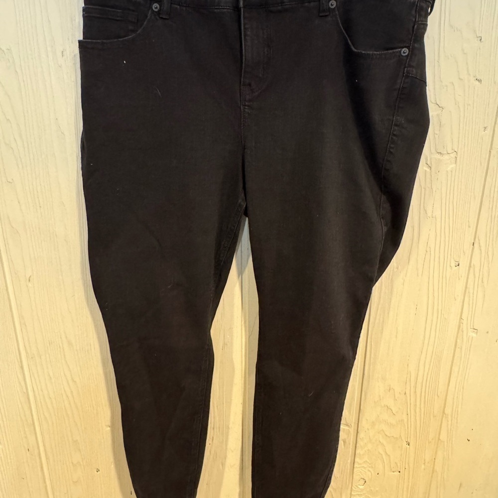 Torrid Women's Black Skinny Jeans